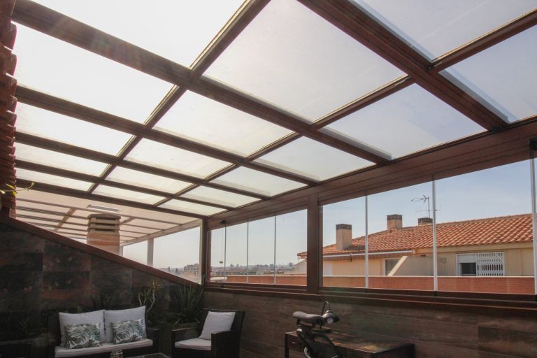 techo móvil y cortina D'Glass