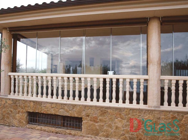 corredera de ristal en porche