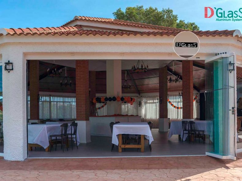 Cortina de cristal DG28 en restaurante